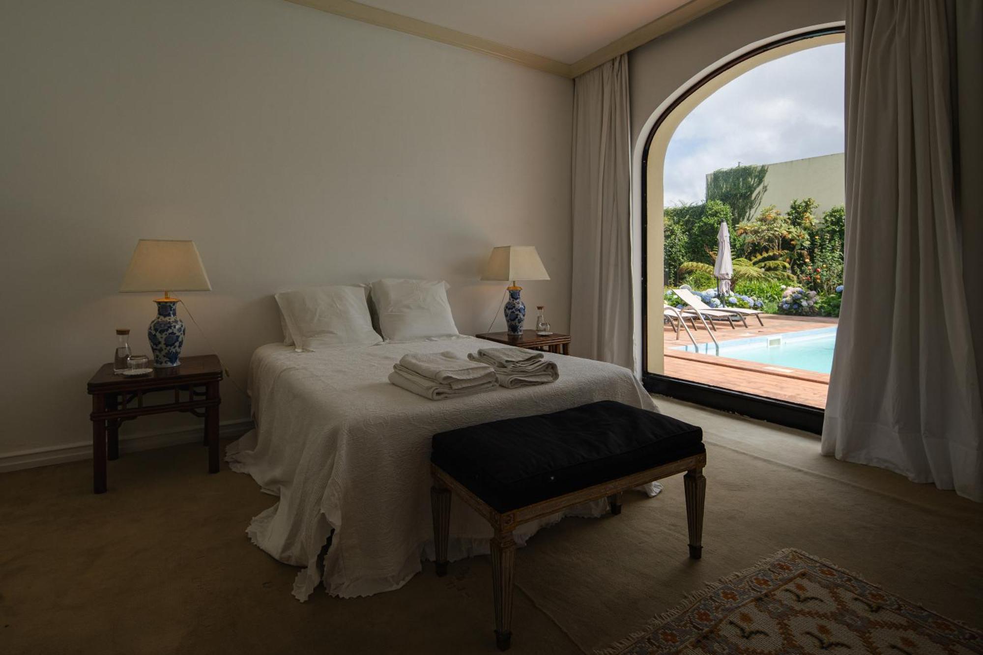 Casa Dos Arcos - Studios & Pool Ponta Delgada Eksteriør billede
