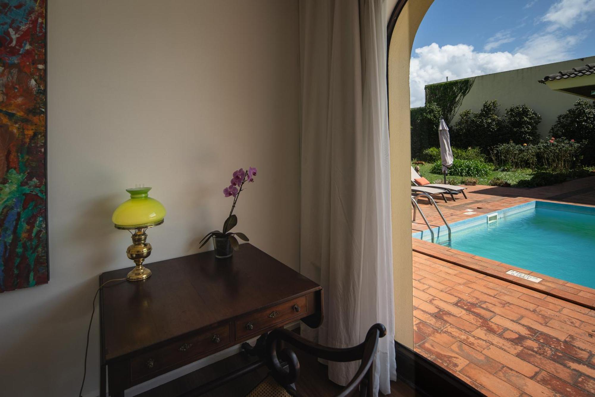 Casa Dos Arcos - Studios & Pool Ponta Delgada Eksteriør billede